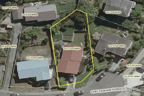 Photo of property in 23 Cheltenham Terrace, Newlands, Wellington, 6037