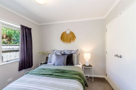 Photo of property in 14 Kennedy Place, Waikanae Beach, Waikanae, 5036