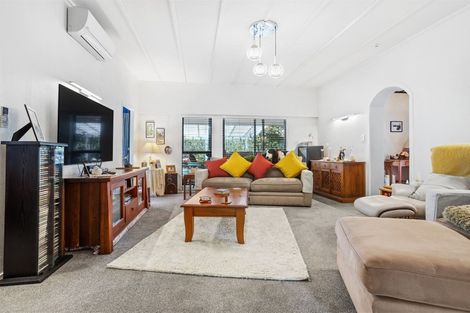 Photo of property in 100 Bethells Road, Waitakere, Henderson, 0781