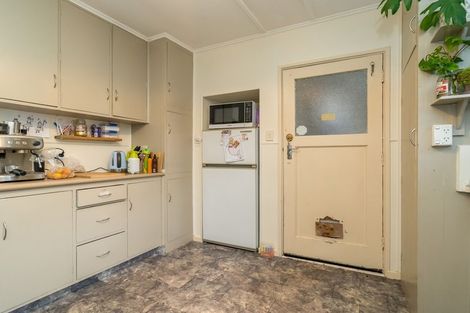 Photo of property in 98 Panmure Avenue, Calton Hill, Dunedin, 9012
