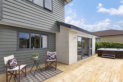 Photo of property in 29 Te Puia Drive, Aotea, Porirua, 5024