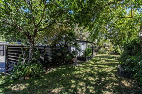 Photo of property in 51 Kings Avenue, Waikuku Beach, 7402