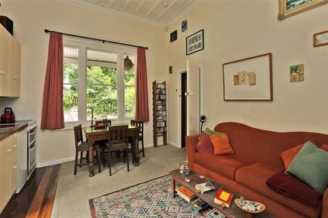 Photo of property in 8 Priestley Road, Bluff Hill, Napier, 4110