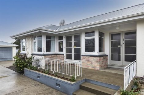 Photo of property in 21 Deloraine Street, Somerfield, Christchurch, 8024