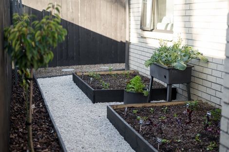 Photo of property in 3 Hawkins Lane, Cambridge, 3434