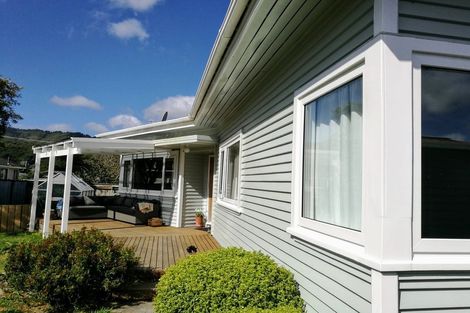 Photo of property in 14c Sharpe Crescent, Wainuiomata, Lower Hutt, 5014