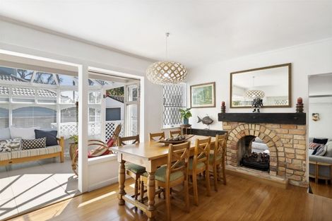 Photo of property in 2/23 Cecil Road, Milford, Auckland, 0620