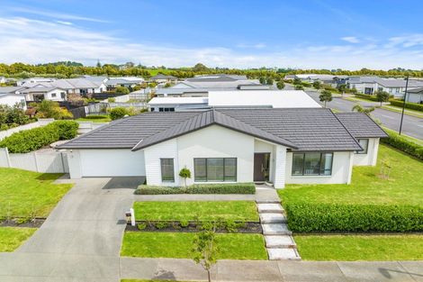 Photo of property in 9 Motukaraka Drive, Beachlands, Auckland, 2018