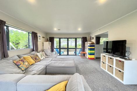 Photo of property in 34 Birkinshaw Grove, Riverstone Terraces, Upper Hutt, 5018