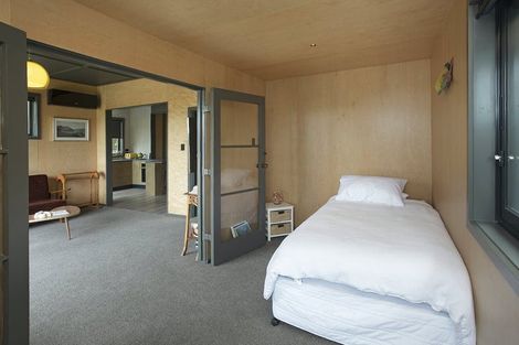 Photo of property in 347 Marine Parade, New Brighton, Christchurch, 8061