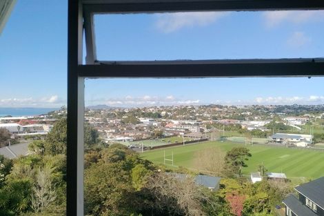 Photo of property in 45 Woodlands Crescent, Browns Bay, Auckland, 0630