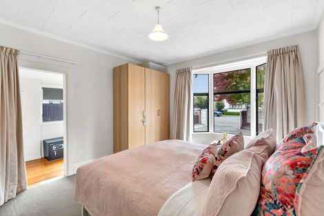 Photo of property in 14 Tui Street, Fendalton, Christchurch, 8041