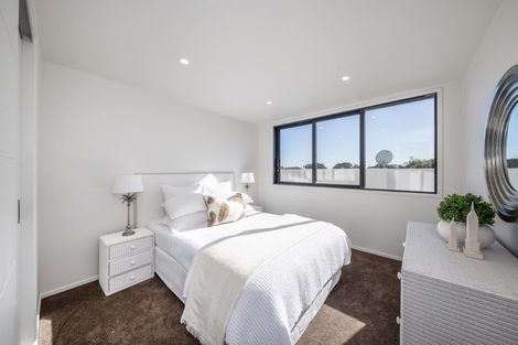 Photo of property in 2 Ronaki Road, Mission Bay, Auckland, 1071