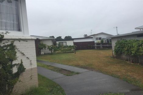 Photo of property in 9 Ross Place, Opaheke, Papakura, 2113