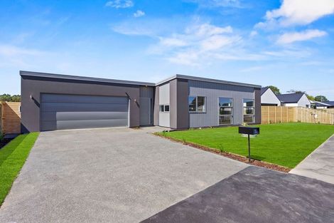 Photo of property in 15 Glendore Drive, Halswell, Christchurch, 8025