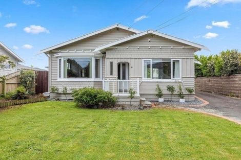 Photo of property in 8 Brasell Street, Fairfield, Lower Hutt, 5011