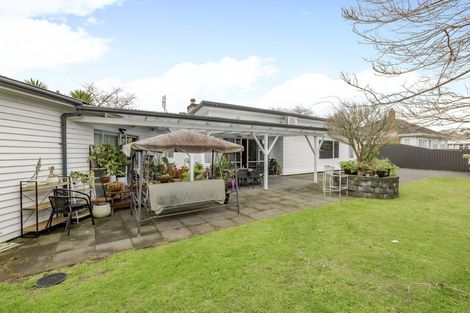 Photo of property in 97 Jellicoe Road, Manurewa, Auckland, 2102