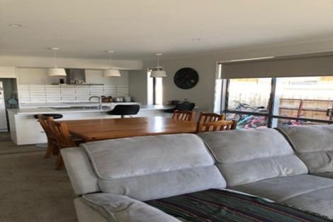 Photo of property in 12 Wahaika Way, Papamoa Beach, Papamoa, 3118
