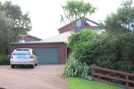 Photo of property in 6 Whale Cove, Stanmore Bay, Whangaparaoa, 0932