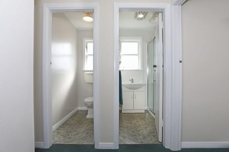 Photo of property in 25 Ngahina Street, Marton, 4710