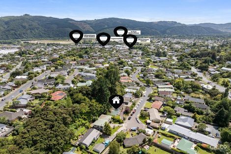 Photo of property in 2/26 Deller Grove, Silverstream, Upper Hutt, 5019