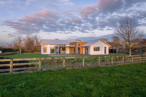 Photo of property in 28 Nickle Road, Cambridge, 3495