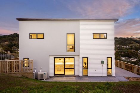 Photo of property in 24 Camber Drive, Whitby, Porirua, 5024