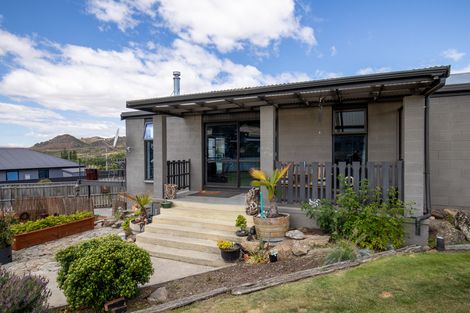 Photo of property in 9 Meyer Street, Alexandra, 9320