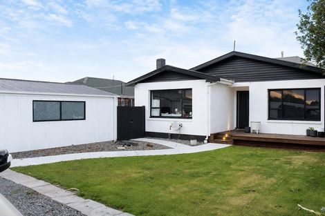 Photo of property in 1/40 Grimseys Road, Redwood, Christchurch, 8051
