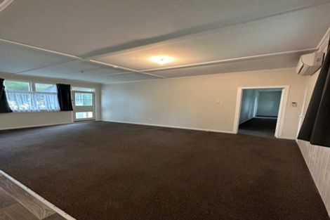Photo of property in 19 Ruapehu Street, Castlecliff, Wanganui, 4501