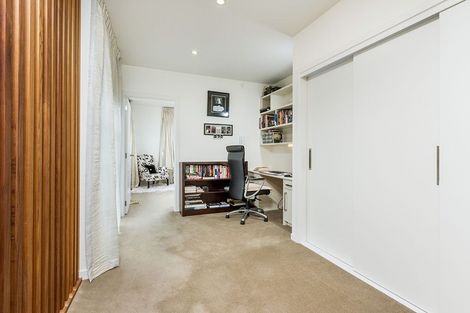 Photo of property in 8 Sylvan Park Avenue, Milford, Auckland, 0620