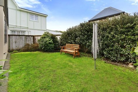 Photo of property in 12 Cambridge Street, Tawa, Wellington, 5028