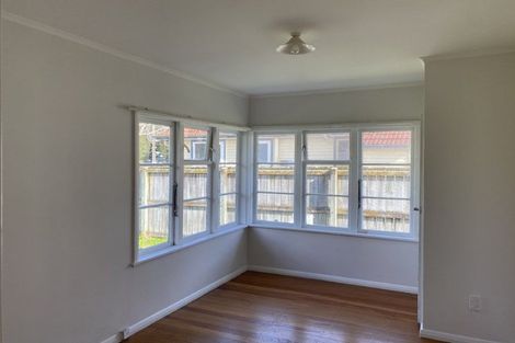 Photo of property in 19 Chapman Crescent, Naenae, Lower Hutt, 5011