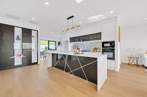 Photo of property in 3 Rakiraki Place, Flat Bush, Auckland, 2019