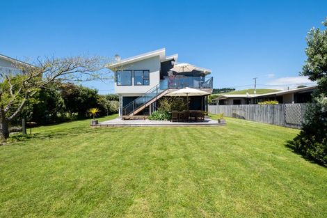 Photo of property in 68 Harper Road, Waimarama, Havelock North, 4294