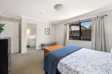 Photo of property in 49a Meeanee Road, Taradale, Napier, 4112