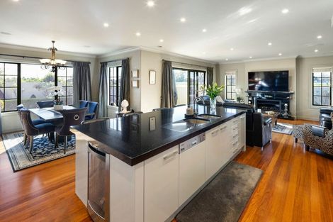 Photo of property in 10 Peninsula Point, Huntington, Hamilton, 3210