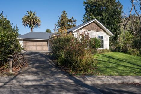 Photo of property in 2 Woodford Lane, Stoke, Nelson, 7011