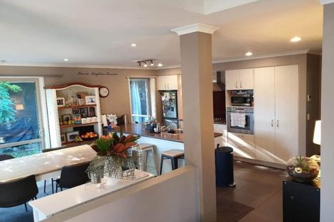 Photo of property in 932a Heaphy Terrace, Fairfield, Hamilton, 3214