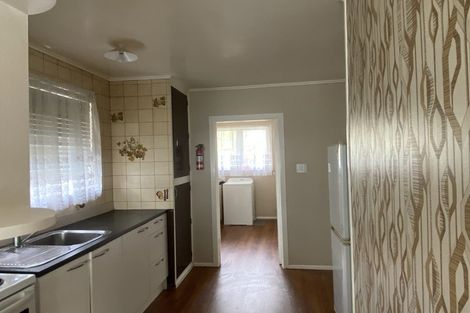 Photo of property in 83 Hepburn Road, Glendene, Auckland, 0602