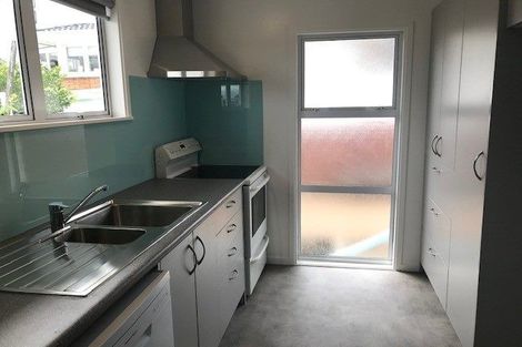 Photo of property in 1/1 Wycherley Drive, Bucklands Beach, Auckland, 2014