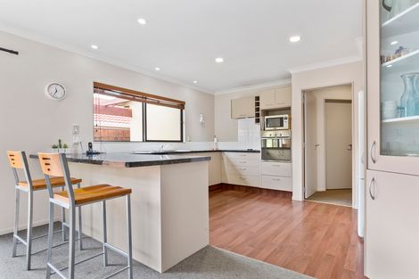 Photo of property in 90 Rowesdale Drive, Ohauiti, Tauranga, 3112