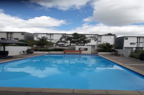 Photo of property in 1/7 Kelvin Hart Drive, East Tamaki, Auckland, 2013