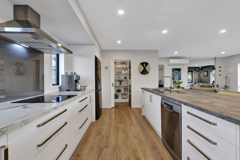 Photo of property in 3 Cox Lane, Amberley, 7410