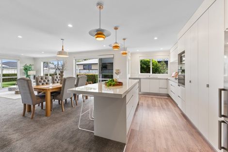 Photo of property in 19 Keene Drive, Bell Block, New Plymouth, 4312