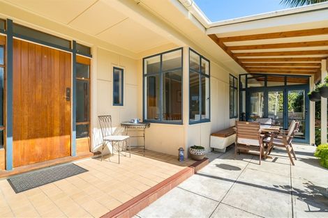Photo of property in 1 Saint Ronans Road, Macandrew Bay, Dunedin, 9077