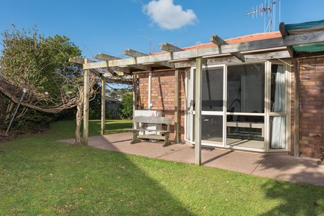 Photo of property in 16 Mamaku Rise, Welcome Bay, Tauranga, 3112