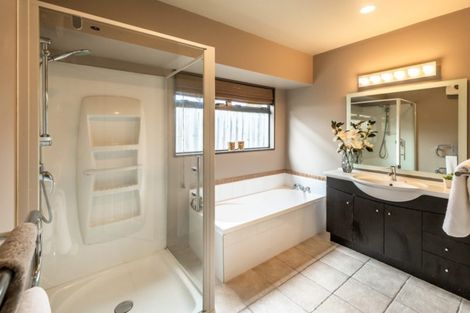 Photo of property in 4 Forest Drive, Parklands, Christchurch, 8083