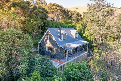Photo of property in 6888e Christchurch Akaroa Road, Takamatua, 7581