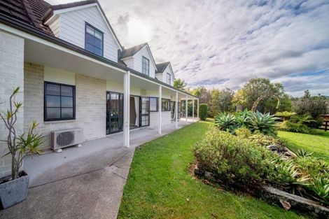 Photo of property in 22 Ranfurly Road, Alfriston, Auckland, 2105